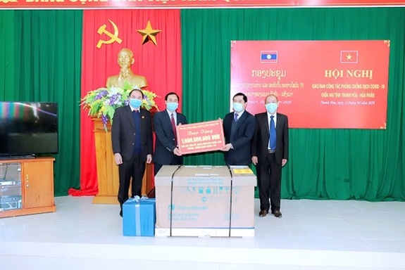 Hai tỉnh biên giới Việt Nam-Lào trao đổi kinh nghiệm phòng, chống dịch Covid-19 